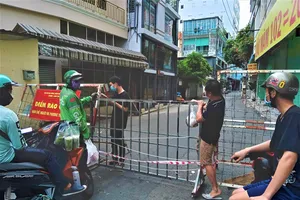 'Tiền ship tô bún bò hơn 50.000 đồng, tôi nhịn ăn sáng luôn'