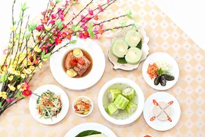 Nhiều khách sạn 5 sao ở TP.HCM bán mang đi món ngon ngày Tết