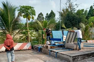 Một công ty xin tạm ngưng cung cấp xăng cho các đại lý 