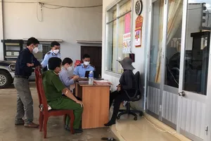 Bị phạt 15 triệu vì còn dầu nhưng không bán cho dân 