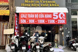 Cửa hàng thời trang Hàng Việt Nam xuất khẩu đang giảm giá 