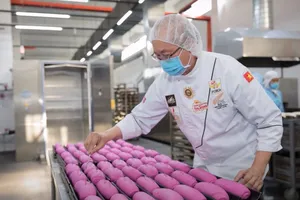 Công ty bánh kẹo ABC tham gia cung cấp nguyên liệu cho Mc Donald