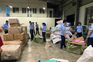  6 tháng, Quản lý thị trường TP.HCM tiêu hủy hàng giả, hàng cấm... trị giá hơn 30 tỉ 