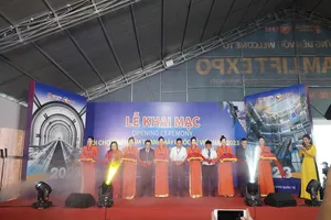 Khai mạc triển lãm thang máy Quốc tế tại TP.HCM 