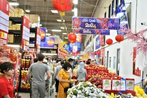 Sức mua dịp Tết tăng mạnh, có siêu thị thu hơn cả tỉ đồng/ngày 