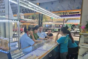 TP.HCM: Phát hiện một số công ty bán vàng trang sức 'ba không'