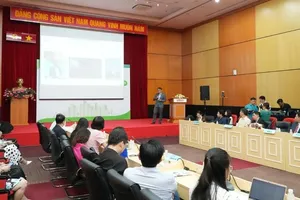 Mới: Xuất hiện hàng nước ngoài 'mặc áo' thương hiệu Việt Nam 