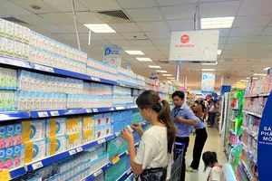 Vì sao Bộ Công thương không chủ trì bình ổn giá sữa cho trẻ em dưới 6 tuổi?