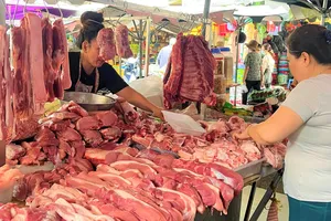 Qua Tết nhưng giá thịt heo vẫn cao 