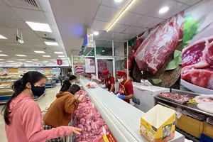 Nguồn cung heo thiếu hụt, xuất hiện tình trạng 'cạnh tranh thiếu lành mạnh'