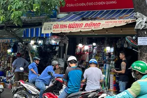 Tiệm tạp hóa doanh thu 1 tỉ đồng/năm lên công ty được không?