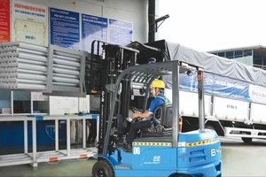 Khoảng hở pháp lý tạo đất sống cho hàng giả