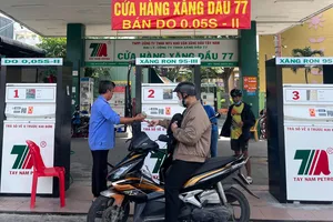 Làm gì để xăng E10 không giống 'số phận' xăng E5?