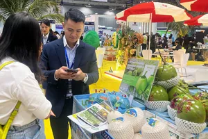 Xuất khẩu 2025: Thách thức chồng chất nhưng mục tiêu 451 tỉ USD vẫn khả thi