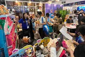 Giải mã sức hút thị trường mẹ và bé 1,8 tỉ USD tại Việt Nam