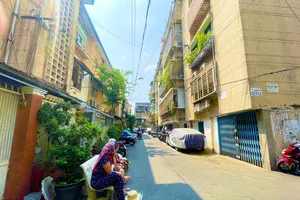  'Hẻm Hàn Quốc' đã yên tĩnh như xưa