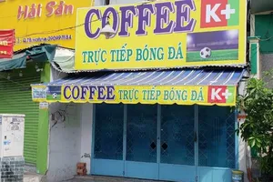 Công an Tân Bình phá điểm cá độ ở đường Trường Sa