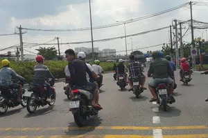 Xử lý các 'quái xế' chặn quốc lộ để đua xe ở Thủ Đức 