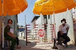 Hình ảnh ngày đầu tiên cách ly 5.000 dân thôn Văn Lâm 3 