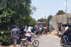 Nổ súng khống chế kẻ nghi ngáo đá cướp tài sản ở quận 9