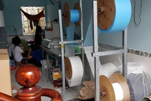 Thu giữ 23.000 khẩu trang không lớp kháng khuẩn như đăng ký 