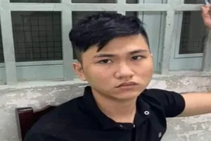 Hết tiền nạp chơi game, tấn công nhân viên tiệm cầm đồ