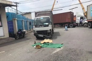 Xe container cán chết tài xế xe tải trong cảng Transimex