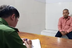 Giả sửa điện, nước thực hiện 22 vụ trộm tiền tỉ khắp TP.HCM