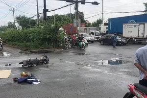 Hình sự truy tìm xe container tông chết người rồi bỏ chạy