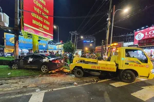 Nữ tài xế 23 tuổi tông xe liên hoàn ở Bình Thạnh có 4 lỗi