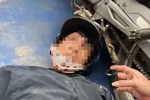 NGuyễn Thế Anh lên cơn ngáo được công an khống chế