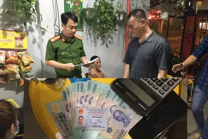 Phá đường dây đánh bạc hàng trăm tỉ đồng ở TP.HCM