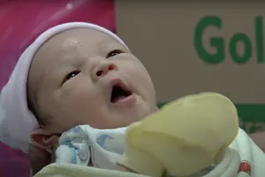Cháu bé 4 ngày tuổi bị bỏ rơi: Mong Vid sớm tìm được cha mẹ ruột