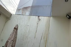 Công an TP Thủ Đức điều tra việc một căn nhà bị tạt chất bẩn 7 lần