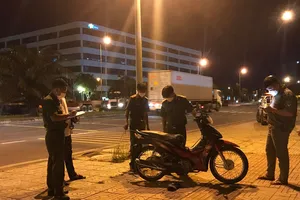 Điều tra vụ nam thanh niên tử vong cạnh xe máy trong khu công nghệ cao