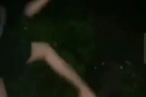 1 nữ sinh lớp 6 bị nhóm bạn đánh rồi quay clip đưa lên mạng 