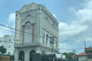 Nhân viên quán karaoke Luxury ở Thủ Đức đánh khách gây thương tật 21%