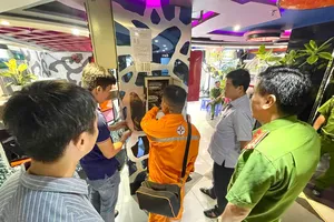 Công an TP Thủ Đức xử phạt 19 cơ sở, đình chỉ 2 phòng hát karaoke