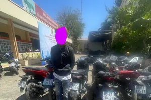 Công an TP Thủ Đức chặn bắt nhóm quái xế 