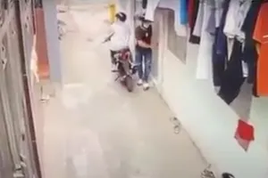 Đôi nam nữ đột nhập nhà trọ ở TP Thủ Đức ăn trộm bị bắt