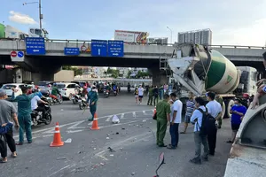 2 vợ chồng thương vong sau tai nạn giao thông tại TP Thủ Đức