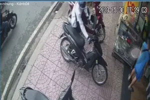 Camera ghi cảnh kẻ trộm lấy xe của sinh viên ở Thủ Đức trong 10 giây
