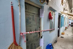 3 người trong gia đình tử vong trong phòng trọ ở quận 7