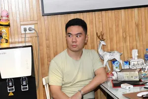 Thanh niên 28 tuổi điều hành nhóm pha chế ma tuý đưa vào thuốc lá điện tử