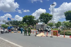 Thủ Đức: Va chạm xe chở rác, một phụ nữ tử vong tại chỗ 