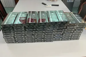 Vận chuyển 70 cây thuốc lá bị công an phát hiện