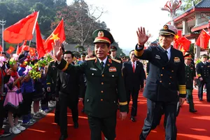 Bắt đầu các hoạt động tại giao lưu hữu nghị quốc phòng biên giới Việt Nam - Trung Quốc