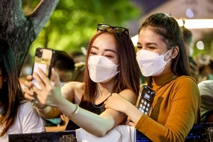 Video: ‘Mong năm 2022 dịch bệnh hết đi để mọi người bình an, vui vẻ’