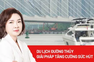 Làm gì để tạo sức hút cho du lịch đường thủy TP.HCM?