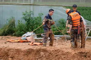 Video: Những chiến sĩ PCCC 'quên thân vì dân'